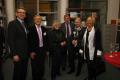 v.l.n.r. die Stiftungsgründer Prof. Dr. Ingo Runnebaum und Prof. Dr. Dr. Benno Runnebaum, Gastreferentin Nobelpreisträgerin Prof. Ada E. Yonath, Jakob Köllhofer ( Leiter des dai ), Viola Marguerre (VCM Communications , Initiatorin der Colloquien) und Dr. Hety Runnebaum. © Malcom Carpenter